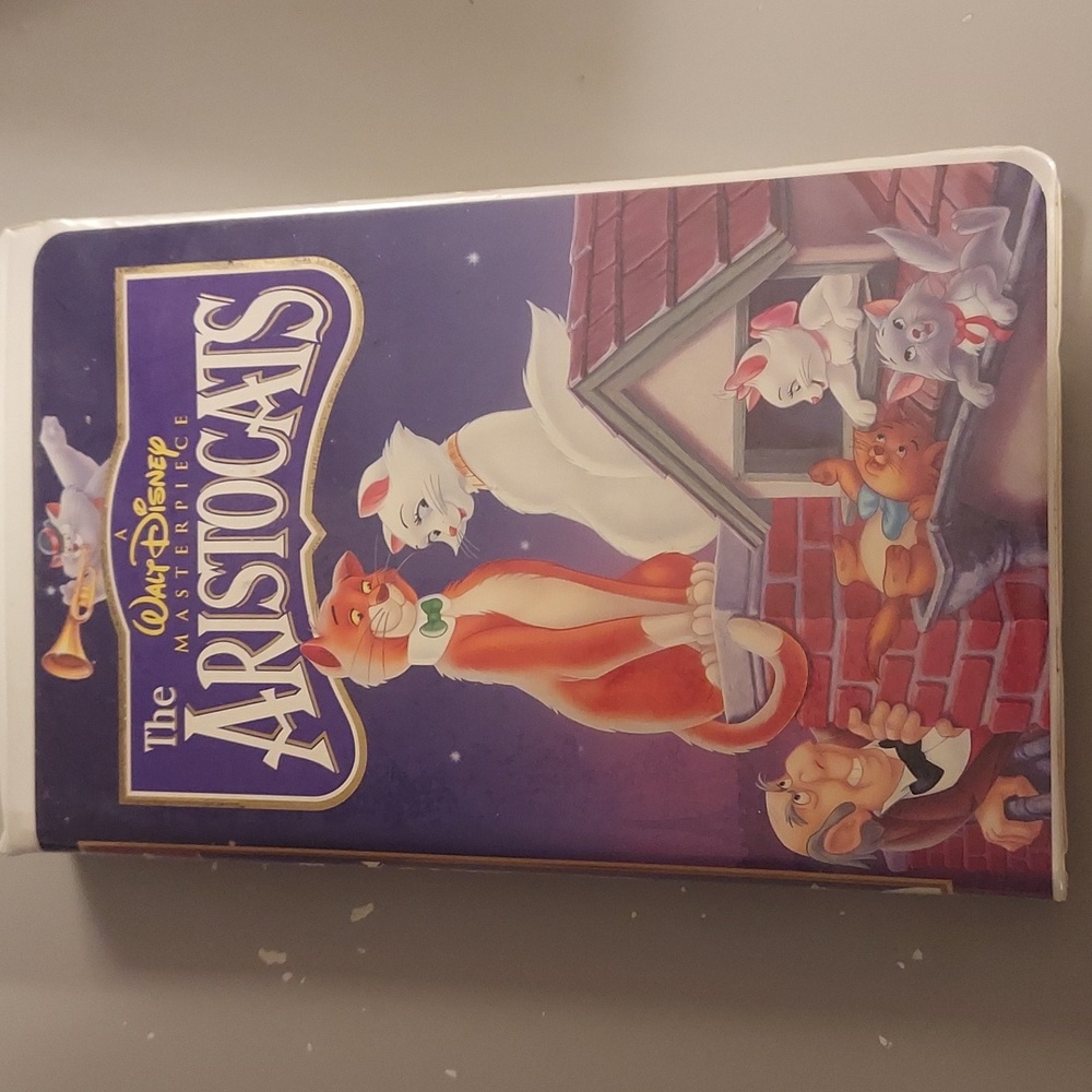 ❤️ A Walt Disney Masterpiece The Aristocats VHS